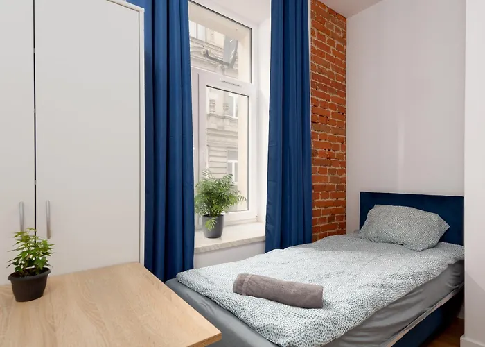 Centrum3 Pomorska 22 Lägenhet